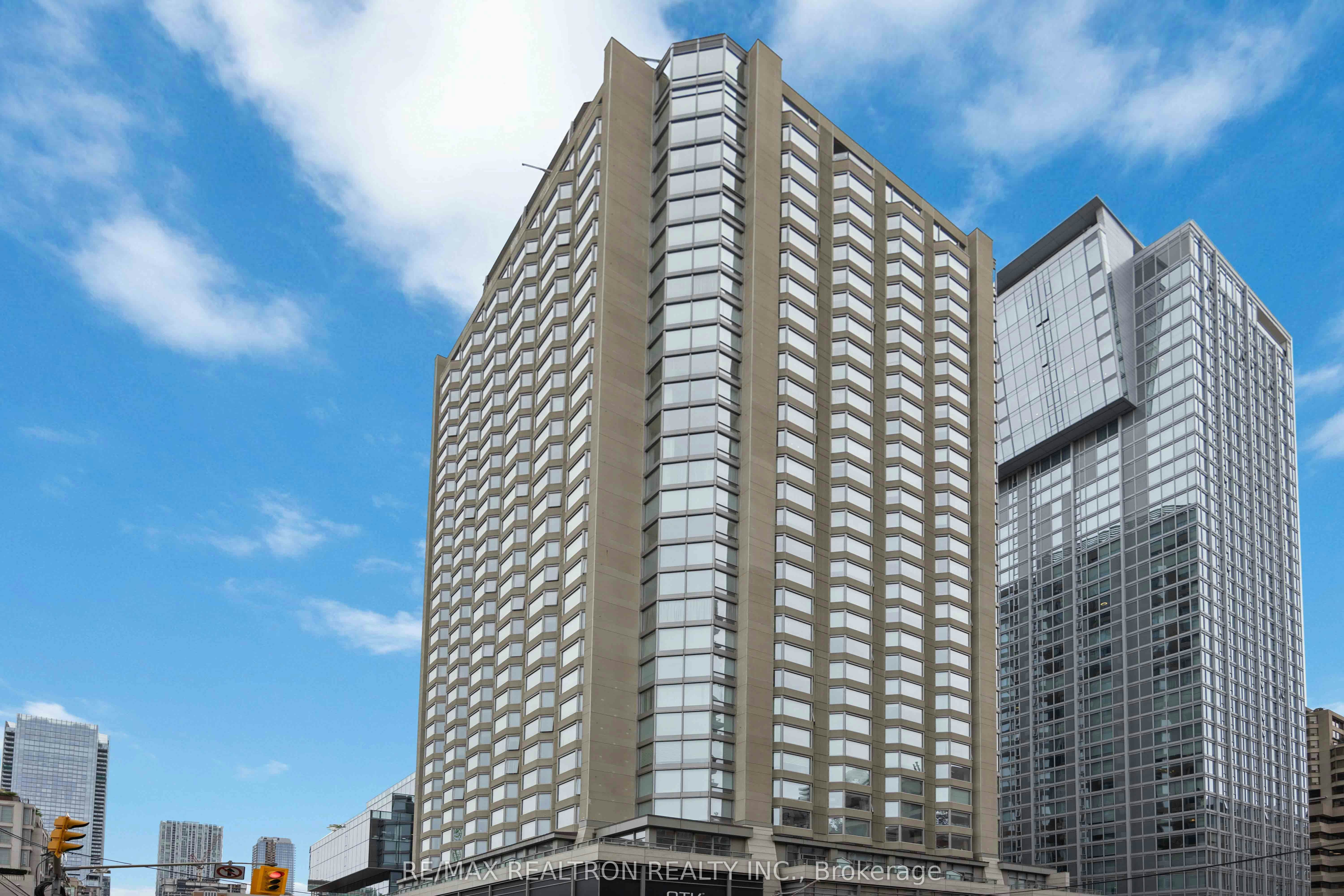 2604-155 Yorkville Avenue, Toronto, ON, M5R 0B4 - 25
