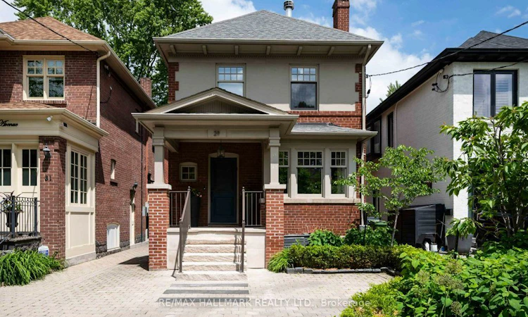 29 Standish Avenue