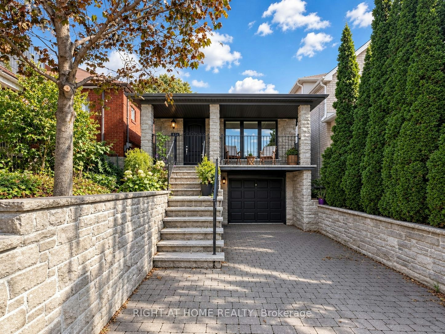 497 Northcliffe Boulevard, Toronto, ON, M6E 3L4