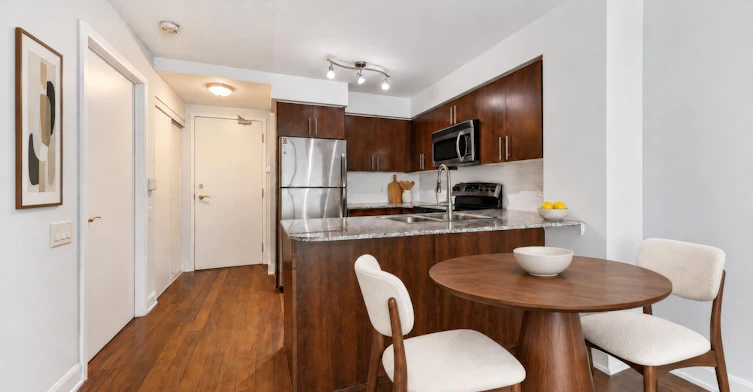 3210-2191 Yonge Street, Toronto, ON, M4S 3H8 - 7