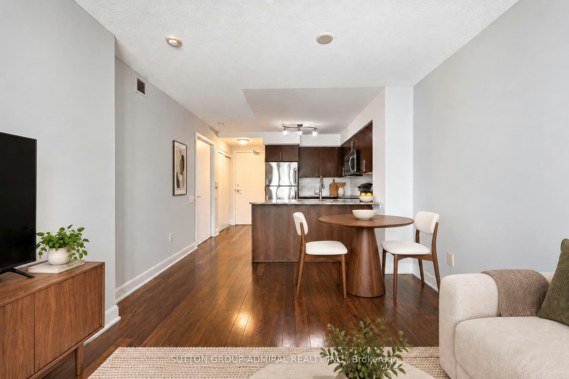3210-2191 Yonge Street, Toronto, ON, M4S 3H8 - 4
