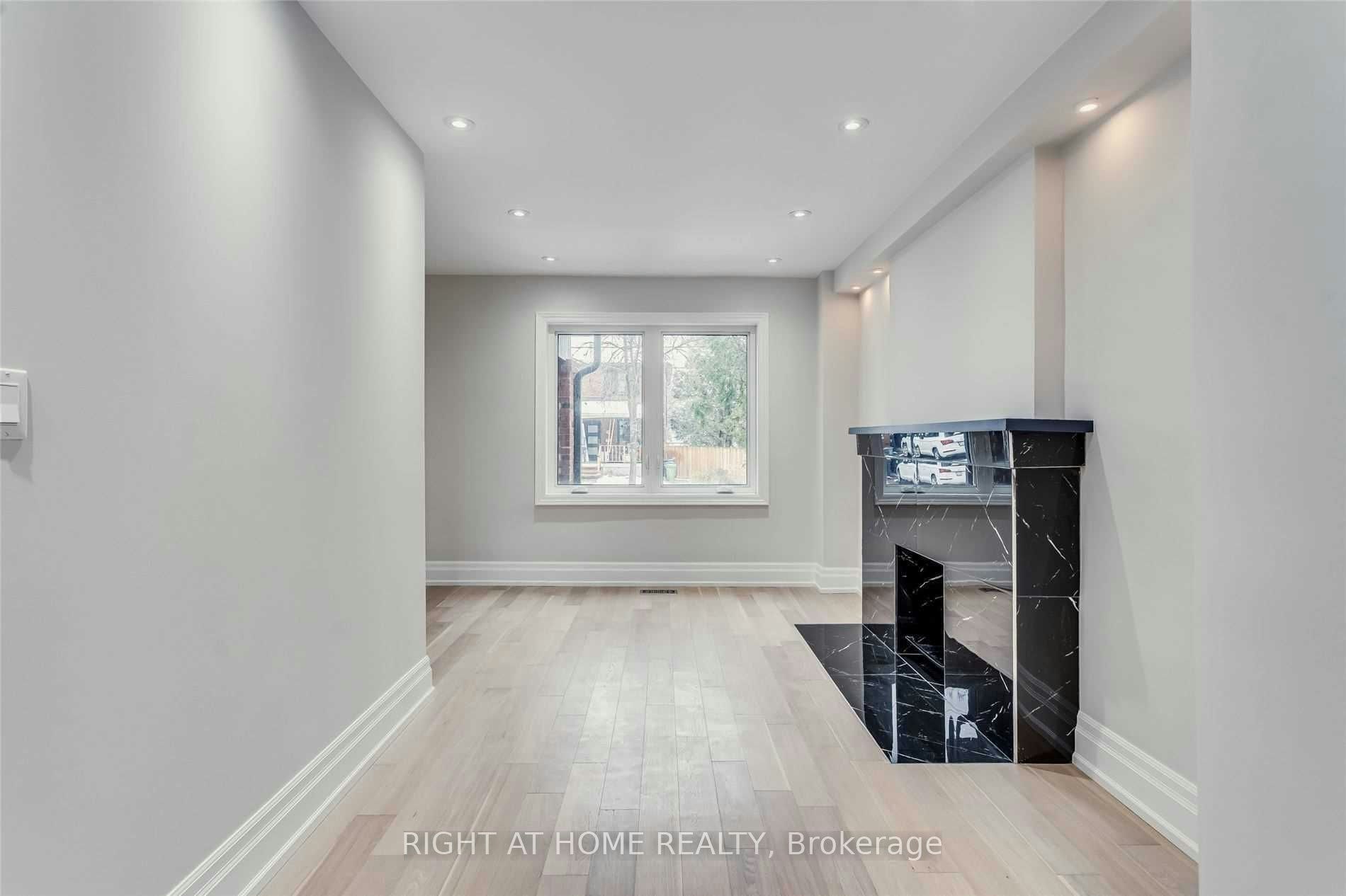 611 Hillsdale Avenue E, Toronto, ON, M4S 1V1 - 4