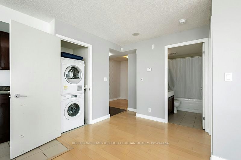 1812-81 Navy Wharf Court, Toronto, ON, M5V 3S2 - 25