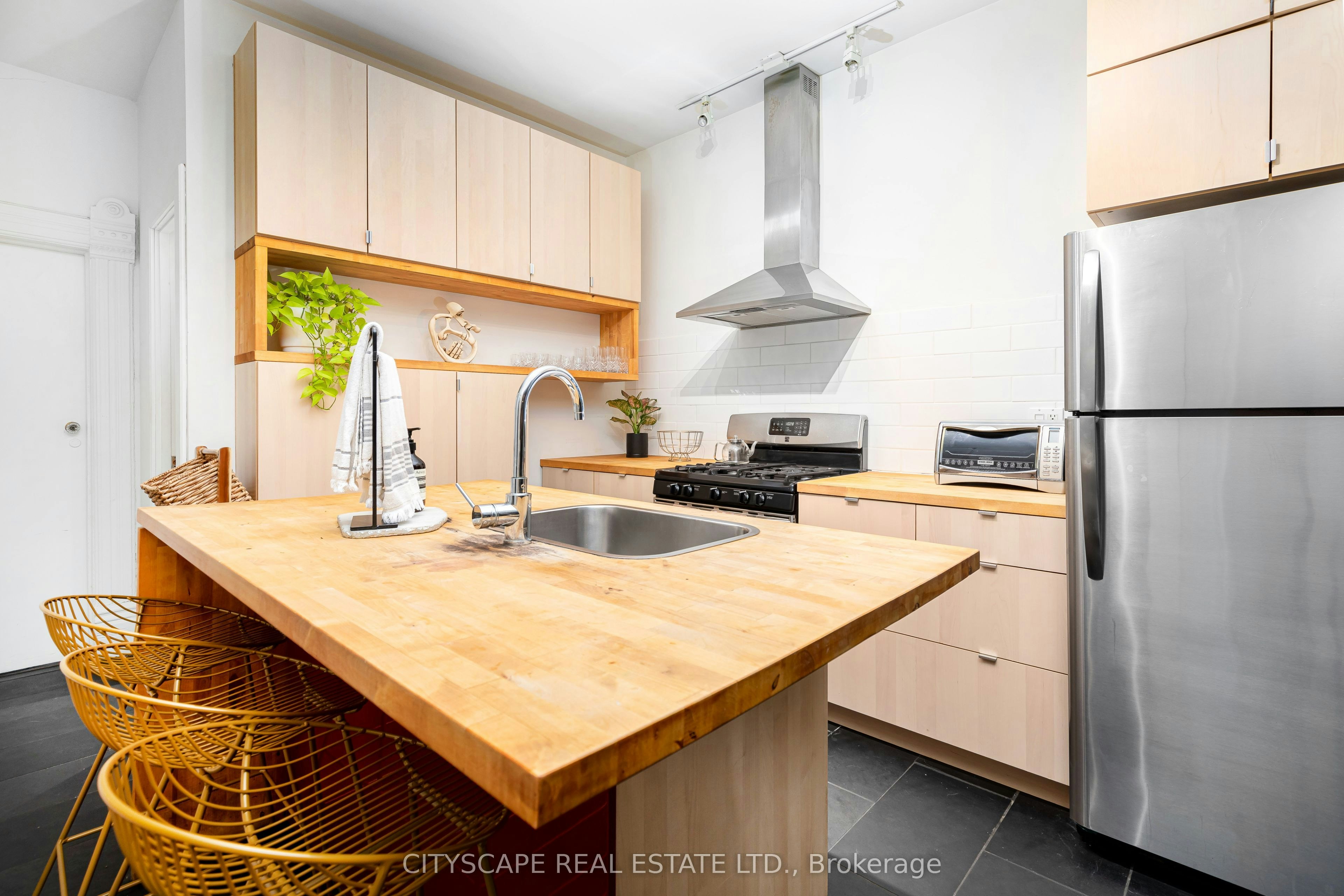 752 Richmond Street W, Toronto, ON, M6J 1C5 - 11