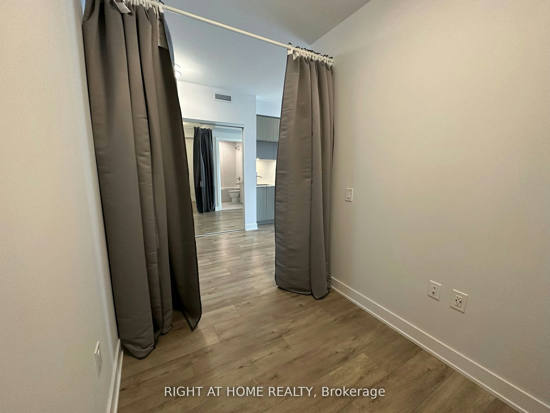 3110-575 Bloor Street E, Toronto, ON, M4W 0B2 - 11