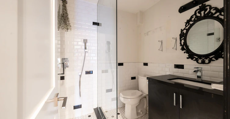 3-960 Queen Street W, Toronto, ON, M6J 1G8 - 8