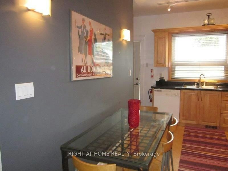 Main-261 Grace Street, Toronto, ON, M6G 3A7 - 3