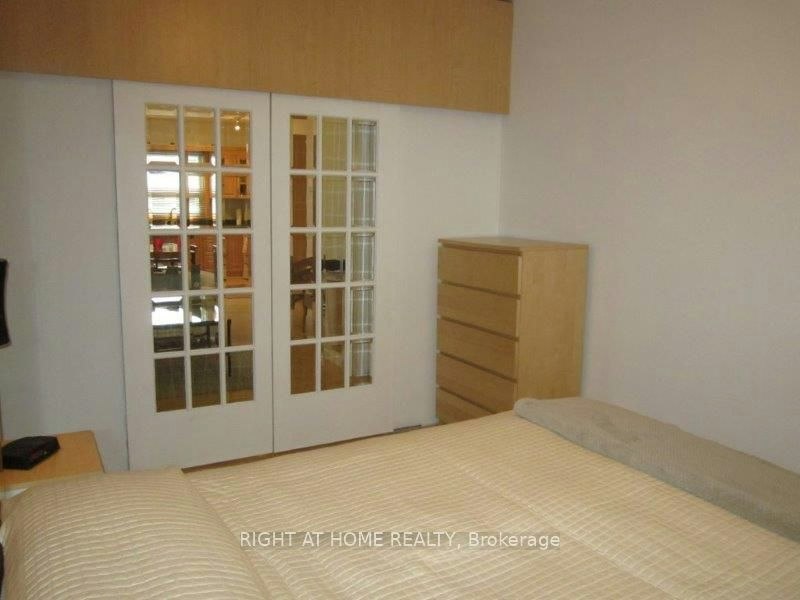 Main-261 Grace Street, Toronto, ON, M6G 3A7 - 10