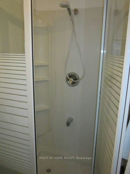 Main-261 Grace Street, Toronto, ON, M6G 3A7 - 13