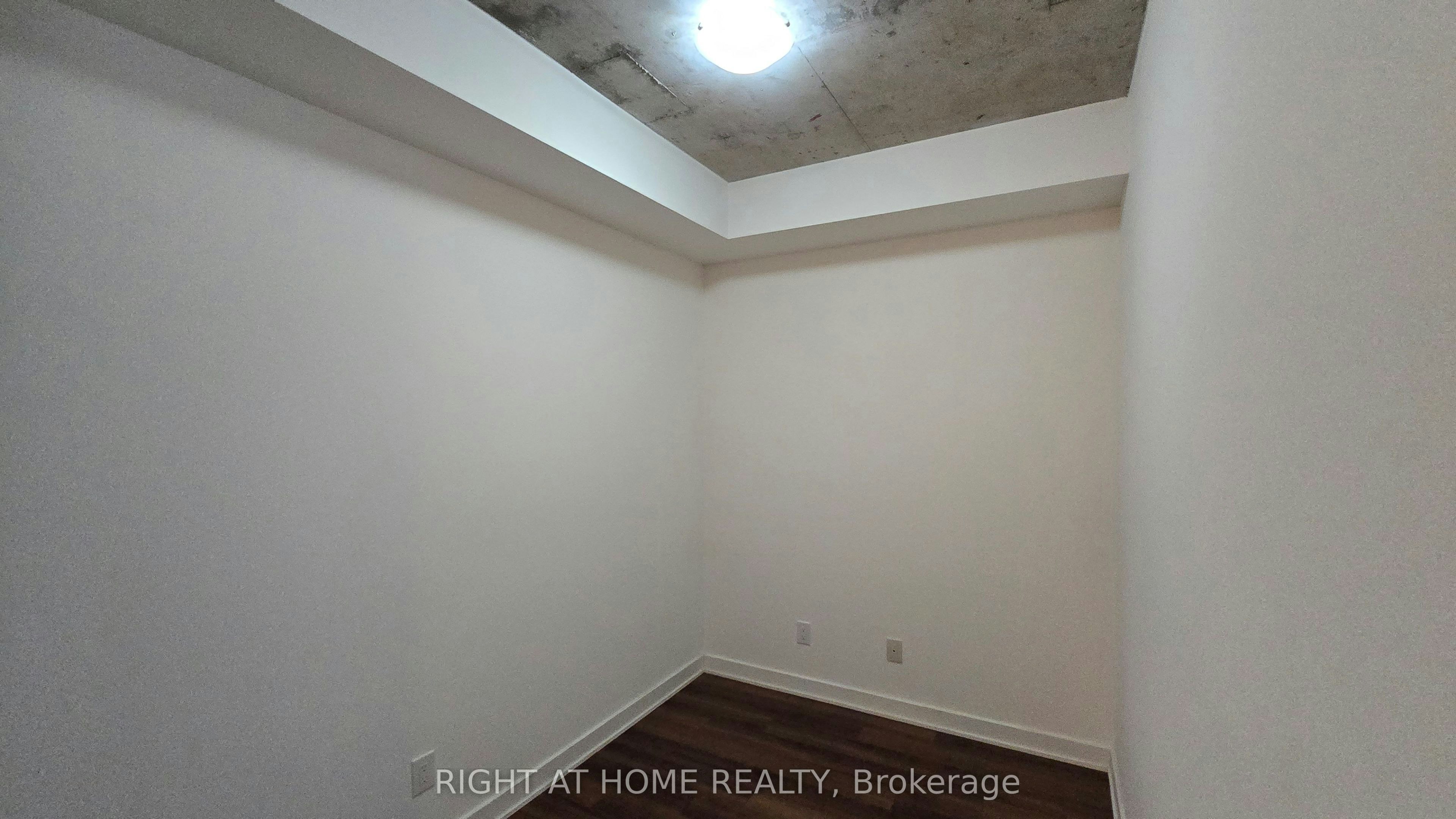 914-210 Simcoe Street, Toronto, ON, M5T 0A9 - 11