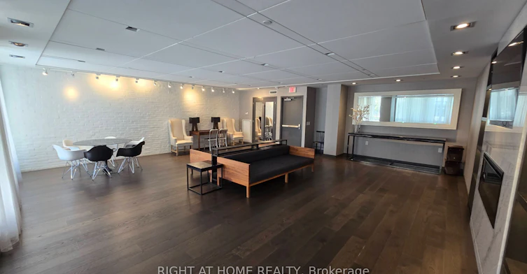 914-210 Simcoe Street, Toronto, ON, M5T 0A9 - 13