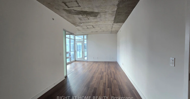 914-210 Simcoe Street, Toronto, ON, M5T 0A9 - 4