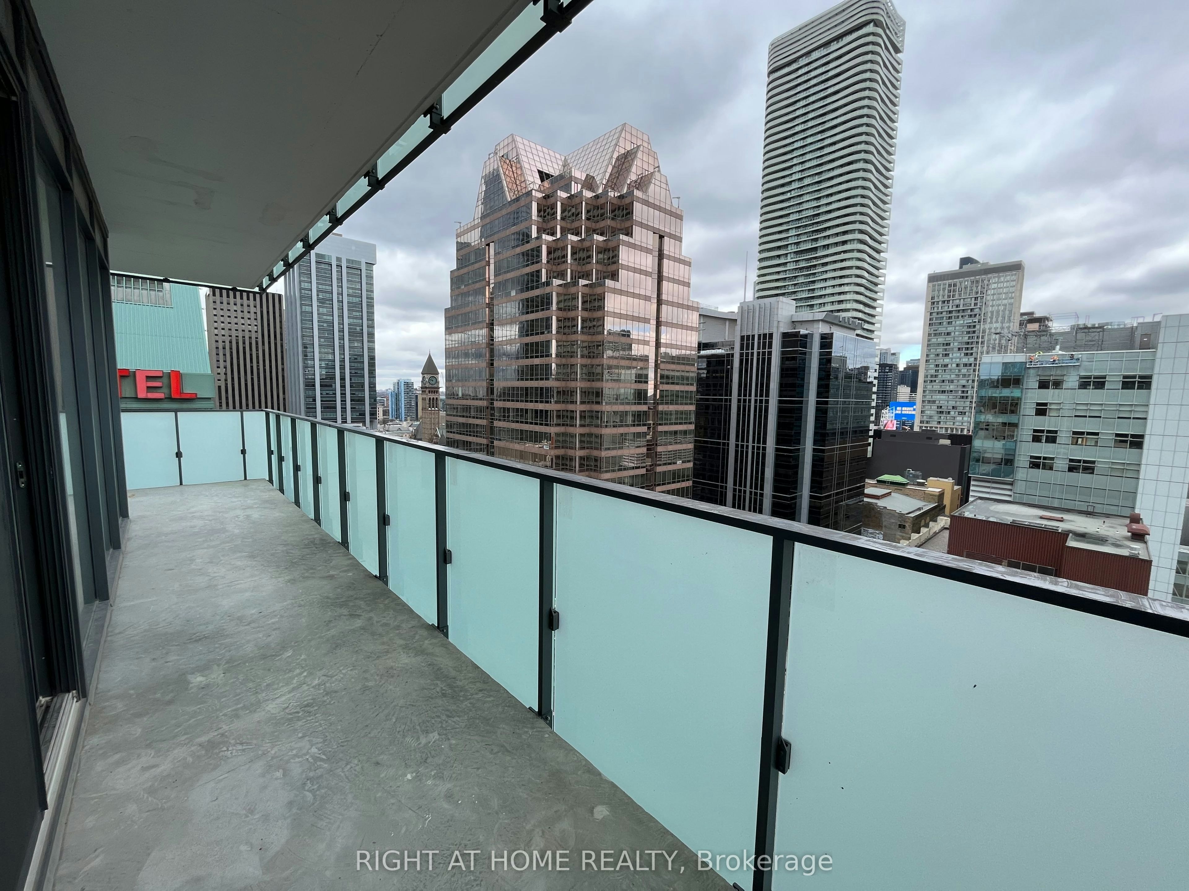 2112-25 Richmond Street E, Toronto, ON, M5C 0A6 - 12
