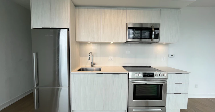 2112-25 Richmond Street E, Toronto, ON, M5C 0A6 - 4