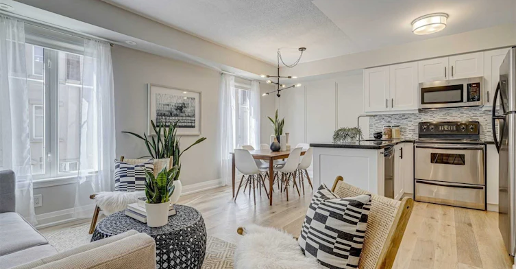 434-34 Western Battery Road, Toronto, ON, M6K 3N9 - 8