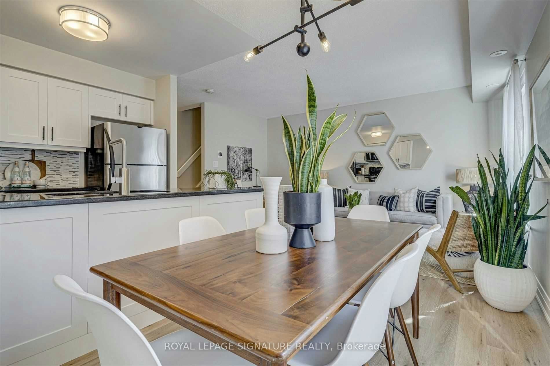 434-34 Western Battery Road, Toronto, ON, M6K 3N9 - 9