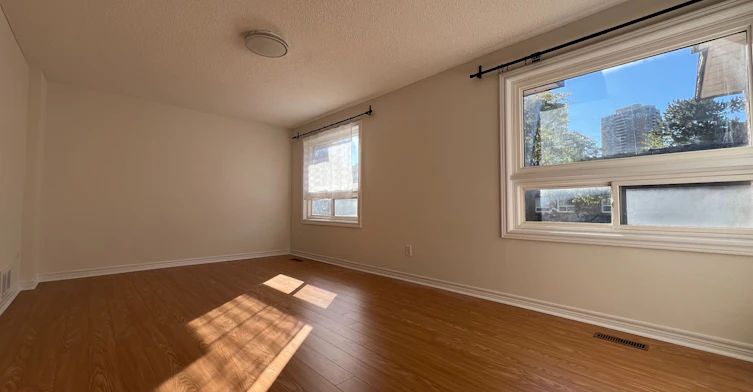 42 Sego Royal Way, Toronto, ON, M2H 1L5 - 10