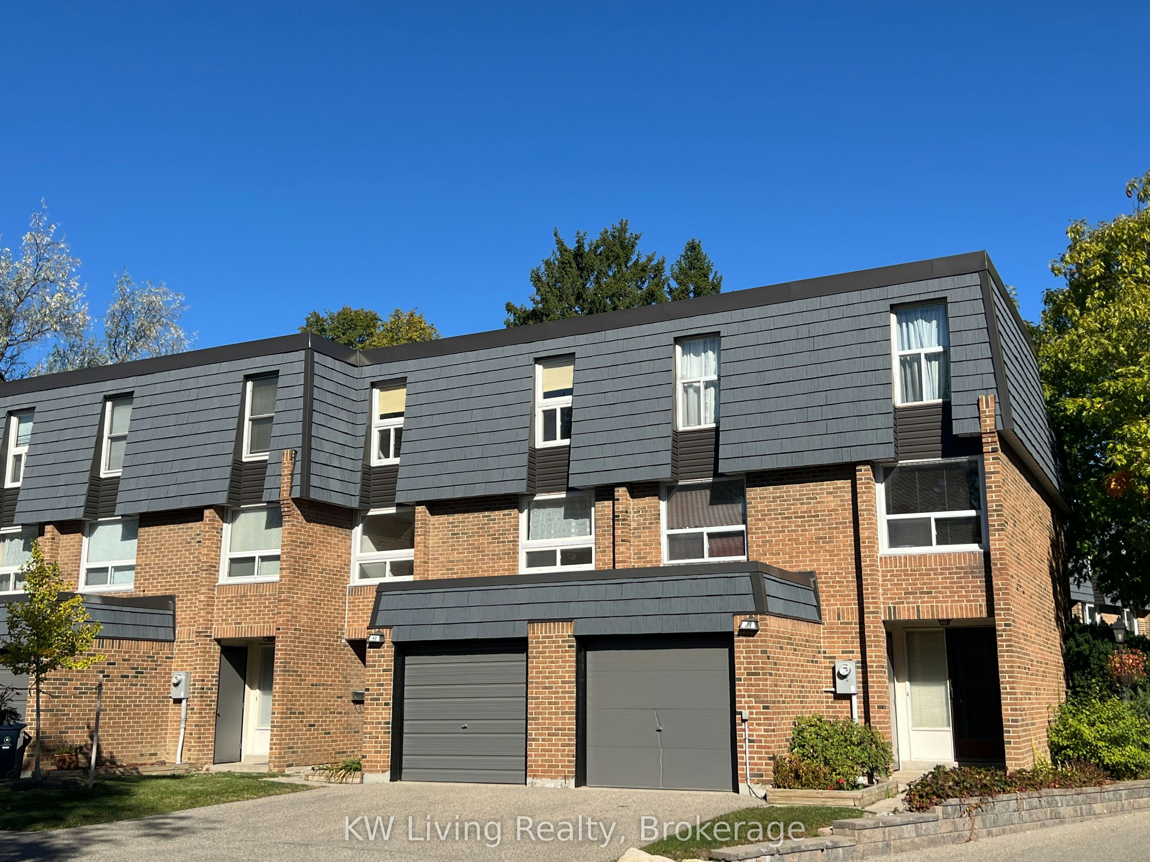 42 Sego Royal Way, Toronto, ON, M2H 1L5 - 2
