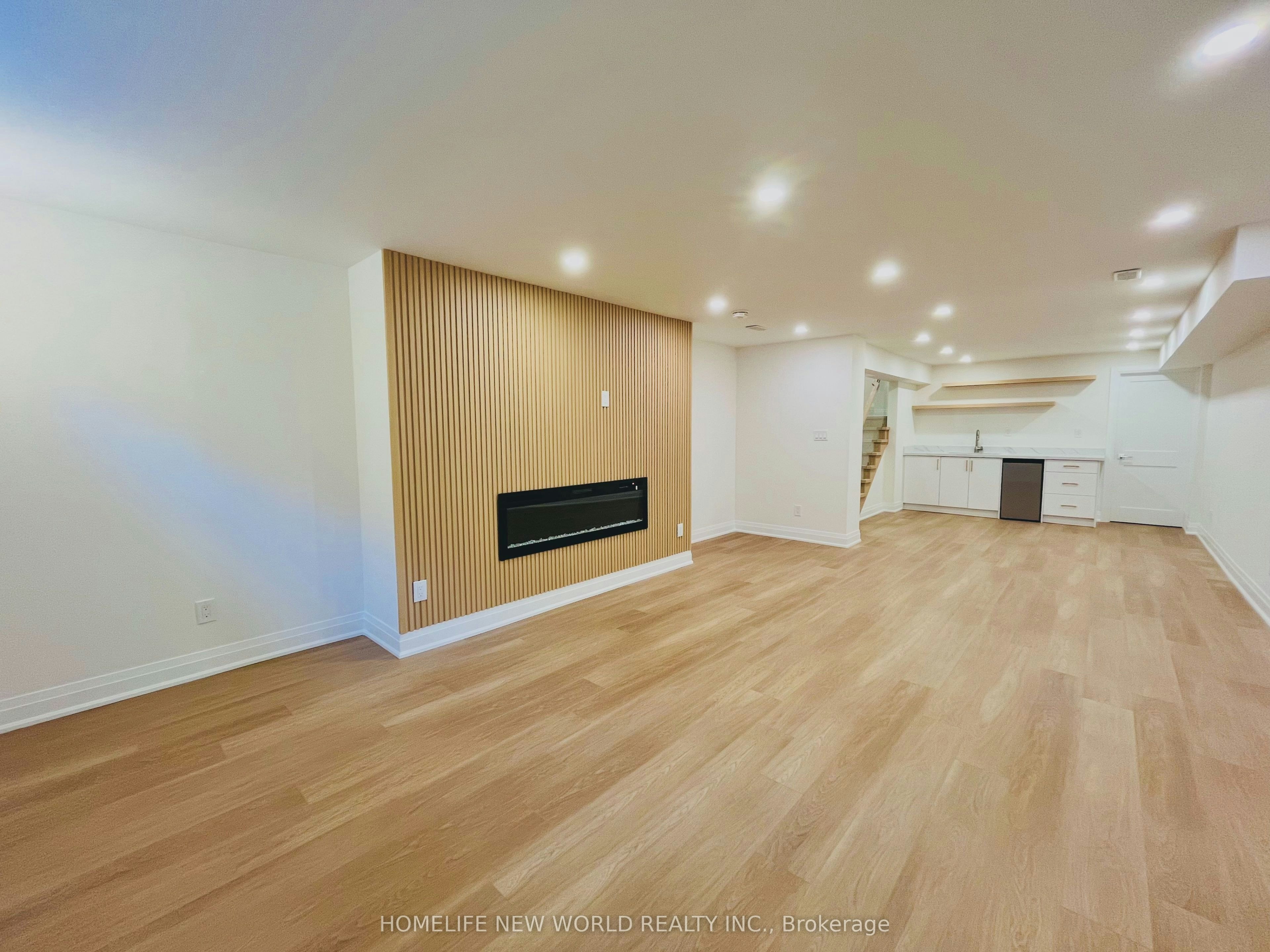 14 Rollscourt Drive, Toronto, ON, M2L 1X5 - 35