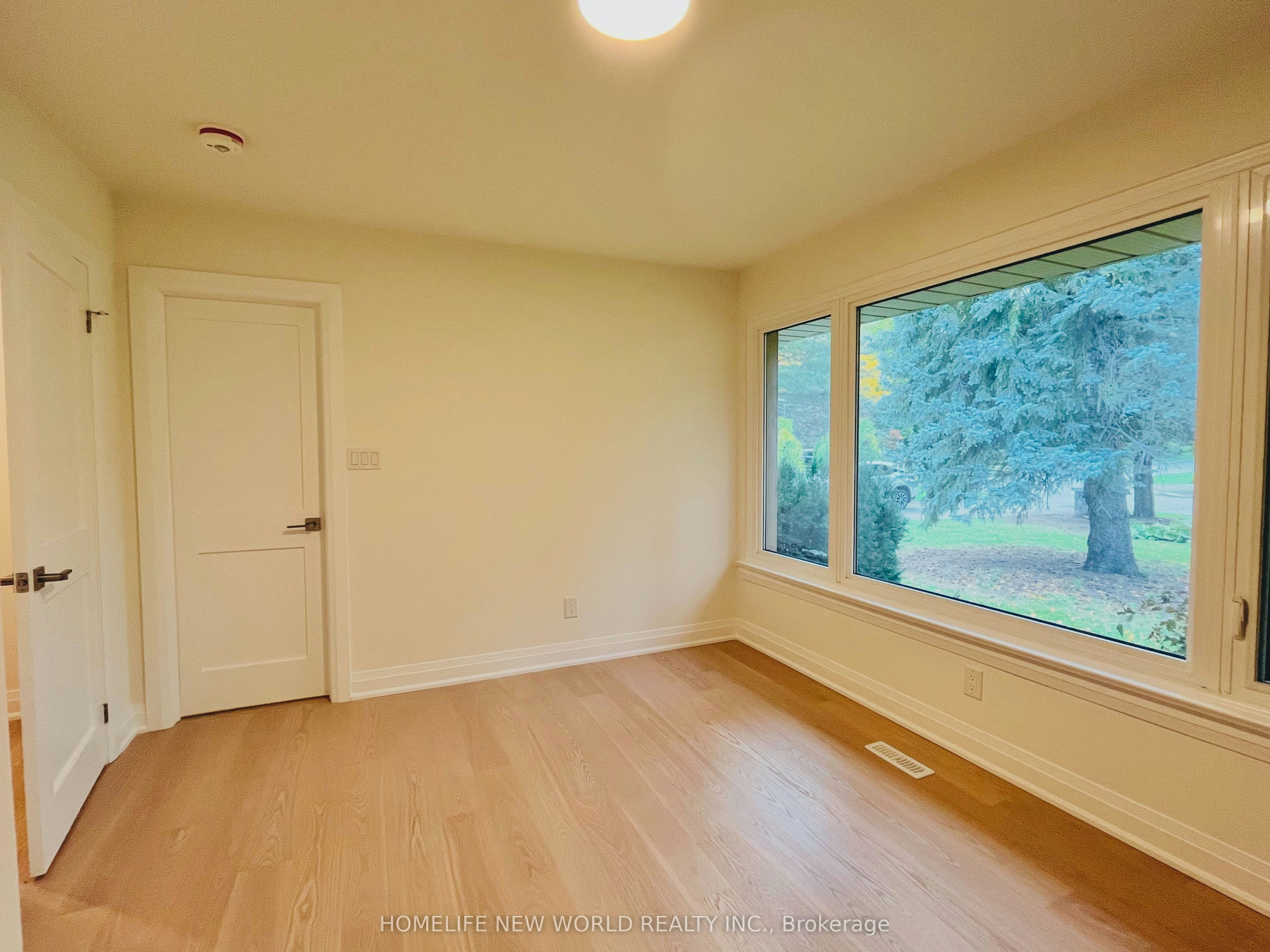 14 Rollscourt Drive, Toronto, ON, M2L 1X5 - 23