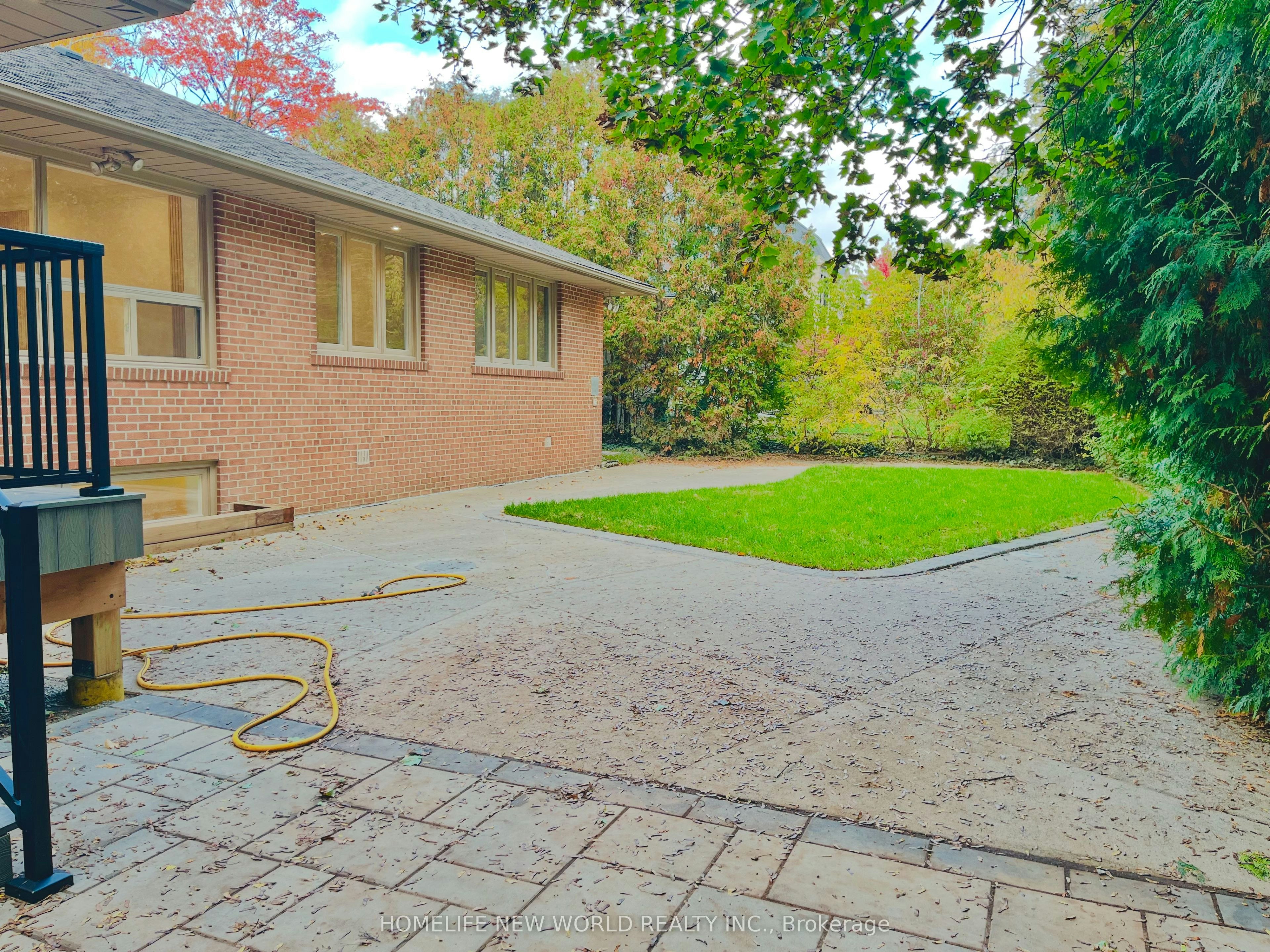 14 Rollscourt Drive, Toronto, ON, M2L 1X5 - 43