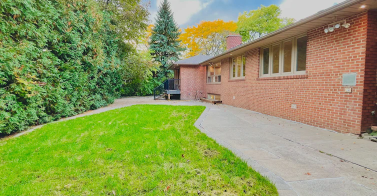 14 Rollscourt Drive, Toronto, ON, M2L 1X5 - 44