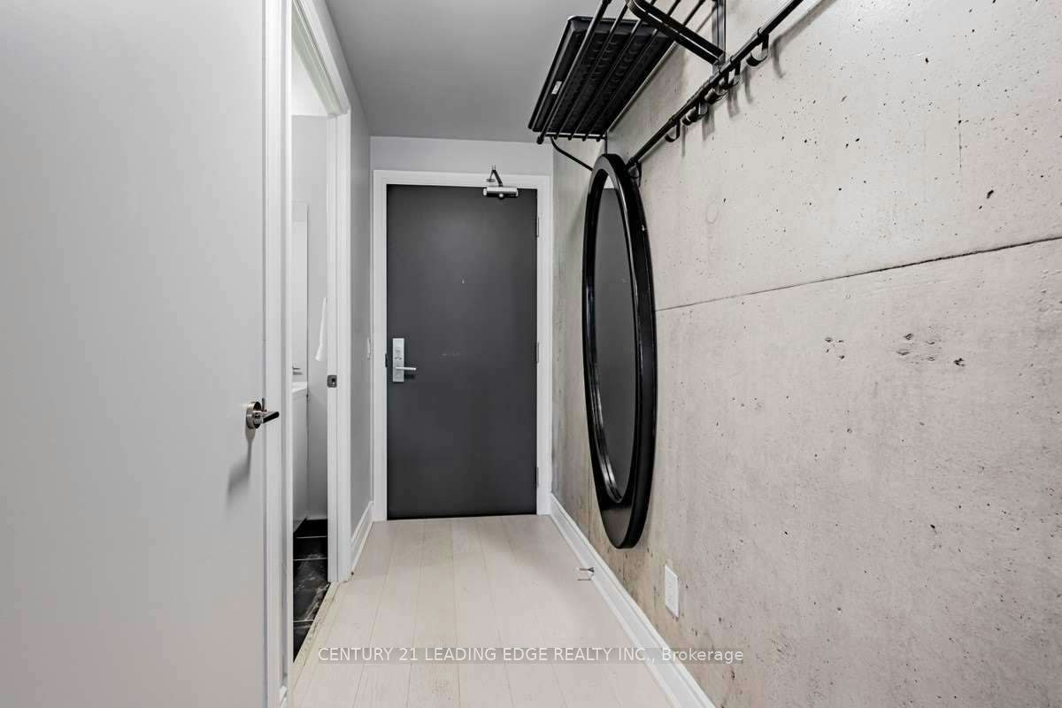812-608 Richmond Street W, Toronto, ON, M5V 0N9 - 3