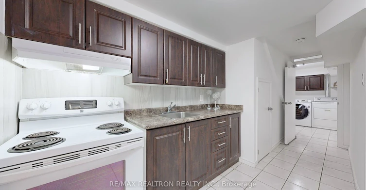37 Woody Vine Way, Toronto, ON, M2J 4H5 - 28
