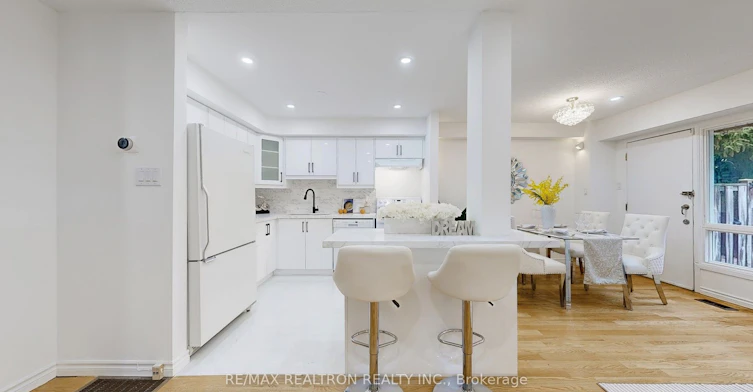 37 Woody Vine Way, Toronto, ON, M2J 4H5 - 7