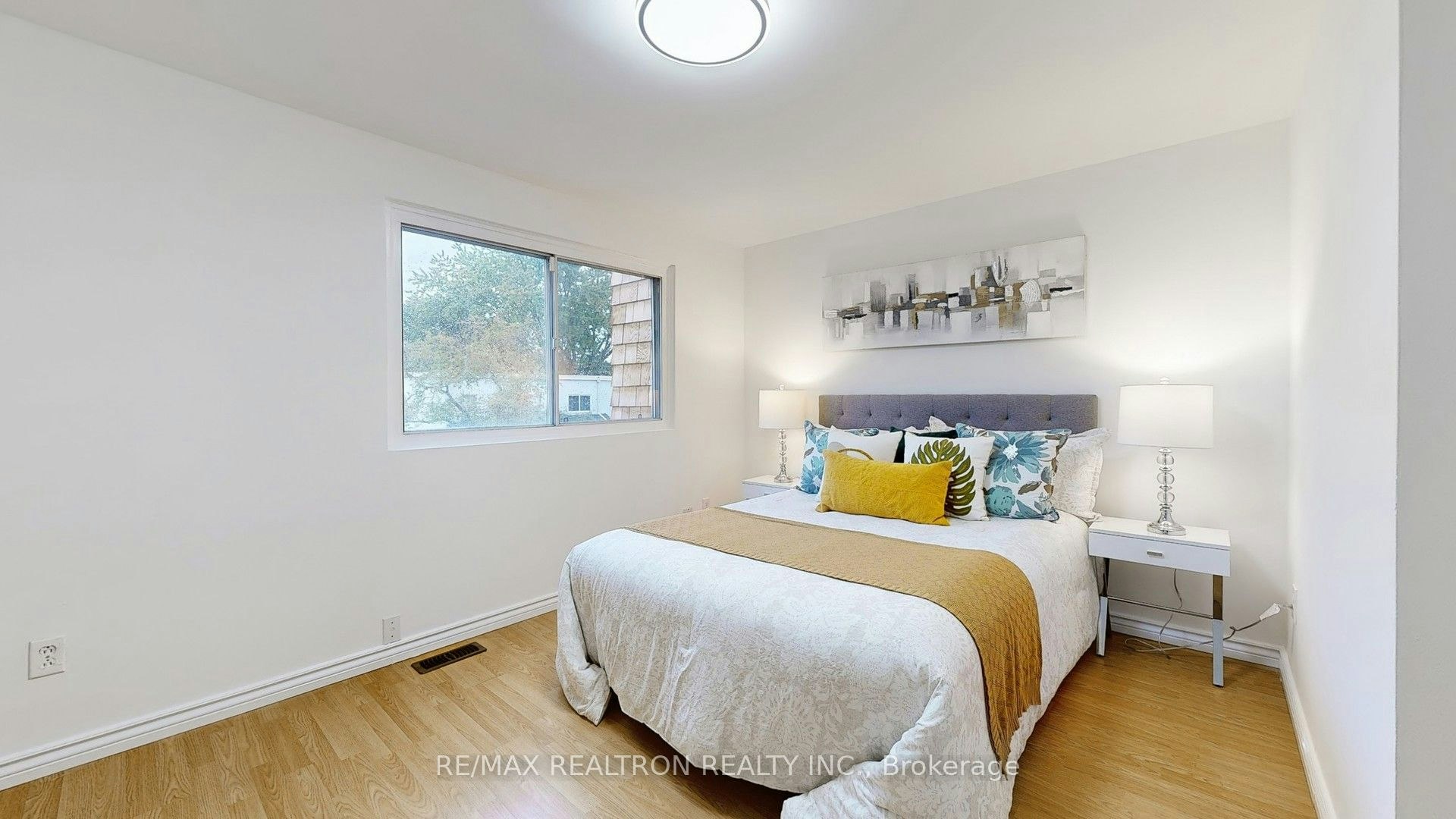 37 Woody Vine Way, Toronto, ON, M2J 4H5 - 17