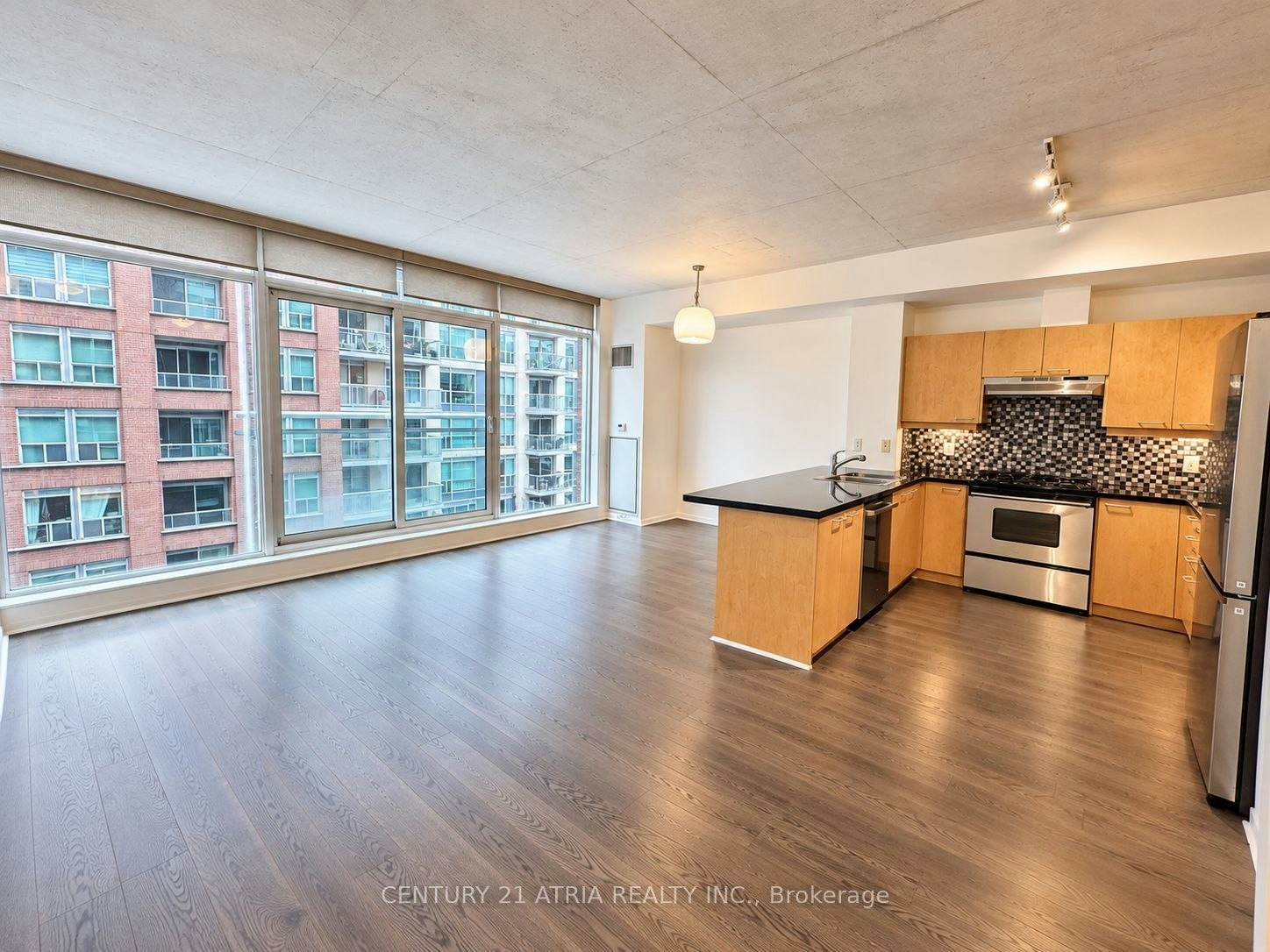 519-333 Adelaide Street E, Toronto, ON, M5A 4T4 - 4