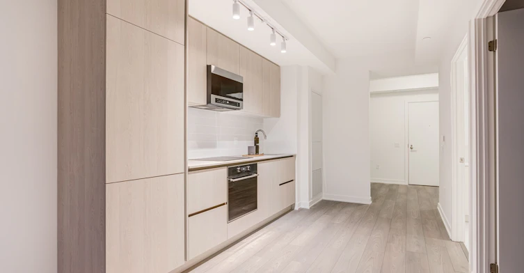 2403S-110 Broadway Avenue, Toronto, ON, M4P 1V7 - 10