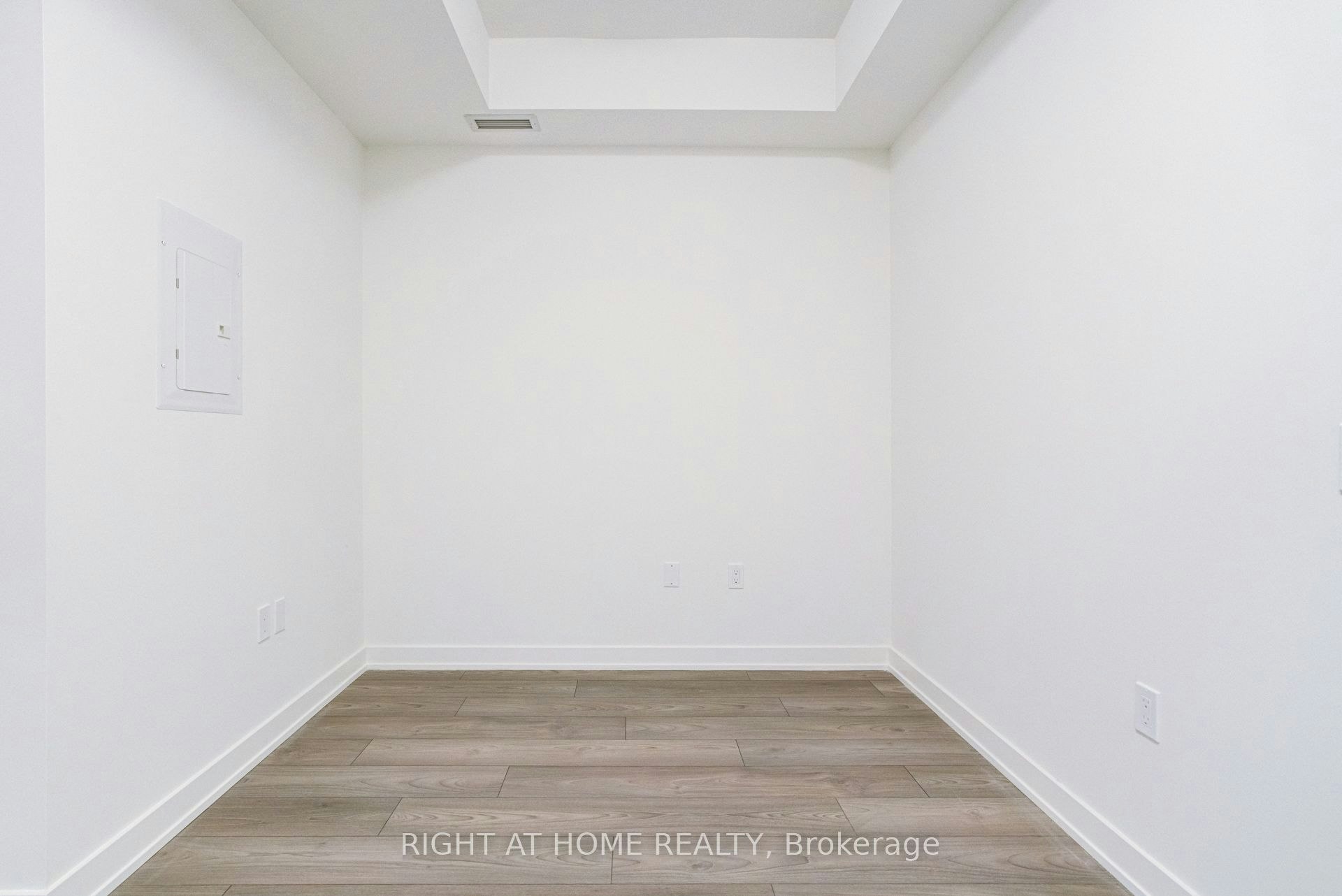 2403S-110 Broadway Avenue, Toronto, ON, M4P 1V7 - 5
