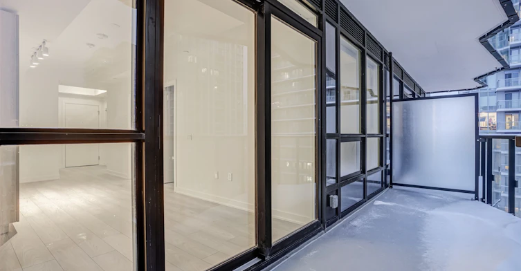2403S-110 Broadway Avenue, Toronto, ON, M4P 1V7 - 24