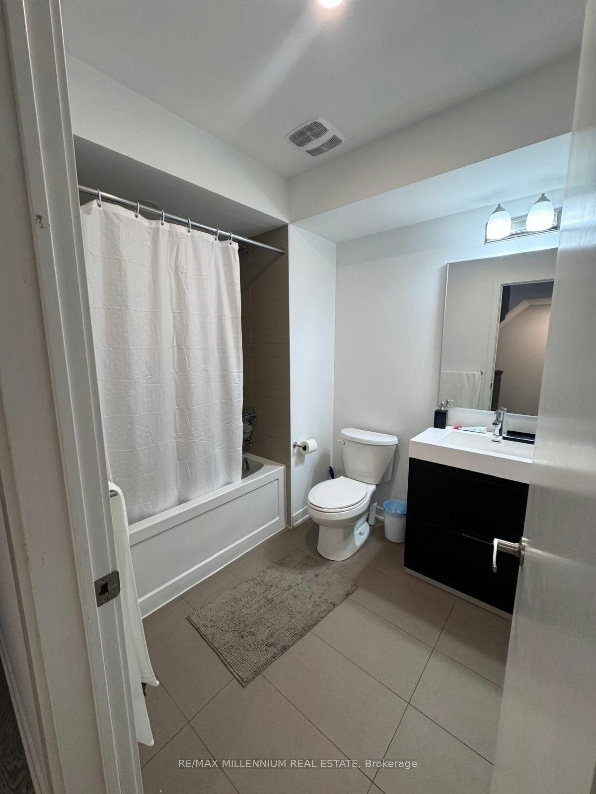 54 Hooyo Terrace, Toronto, ON, M6A 0G1 - 10