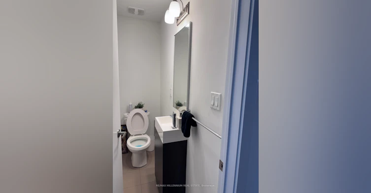 54 Hooyo Terrace, Toronto, ON, M6A 0G1