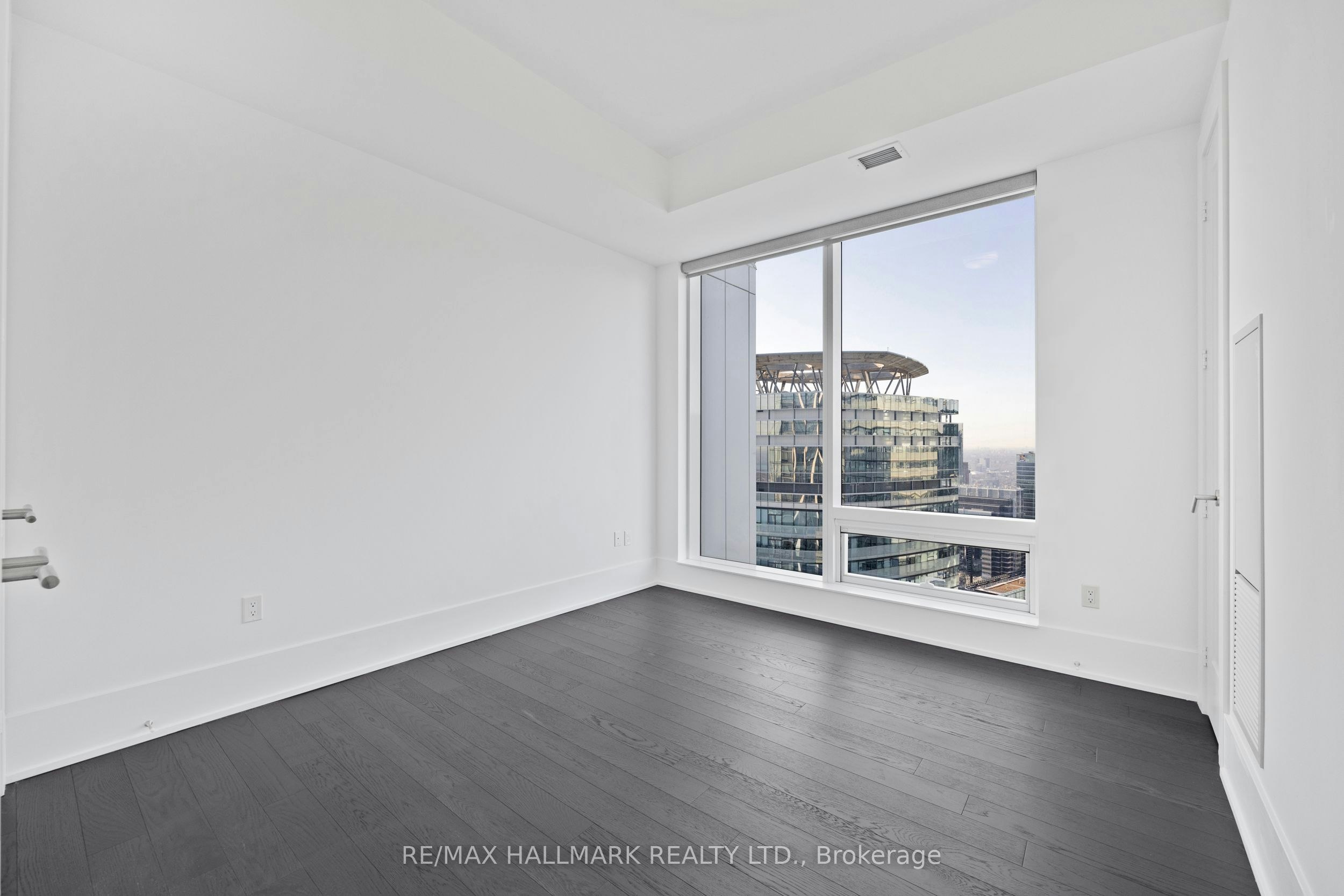 6403-10 York Street, Toronto, ON, M5J 0E1 - 24