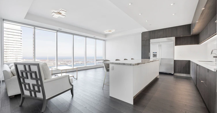 6403-10 York Street, Toronto, ON, M5J 0E1 - 3