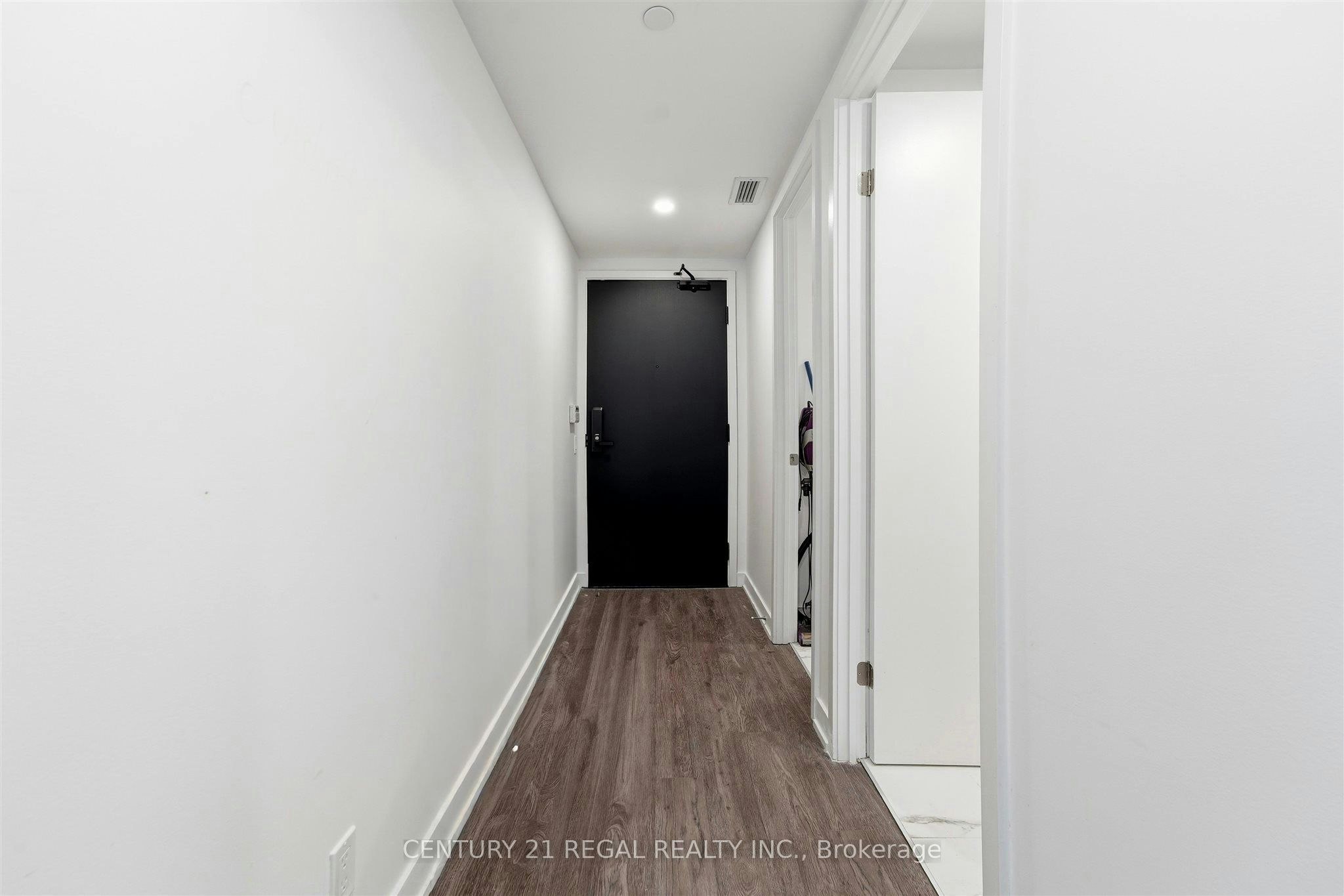1915-88 Queen Street E, Toronto, ON, M5C 0B6 - 9