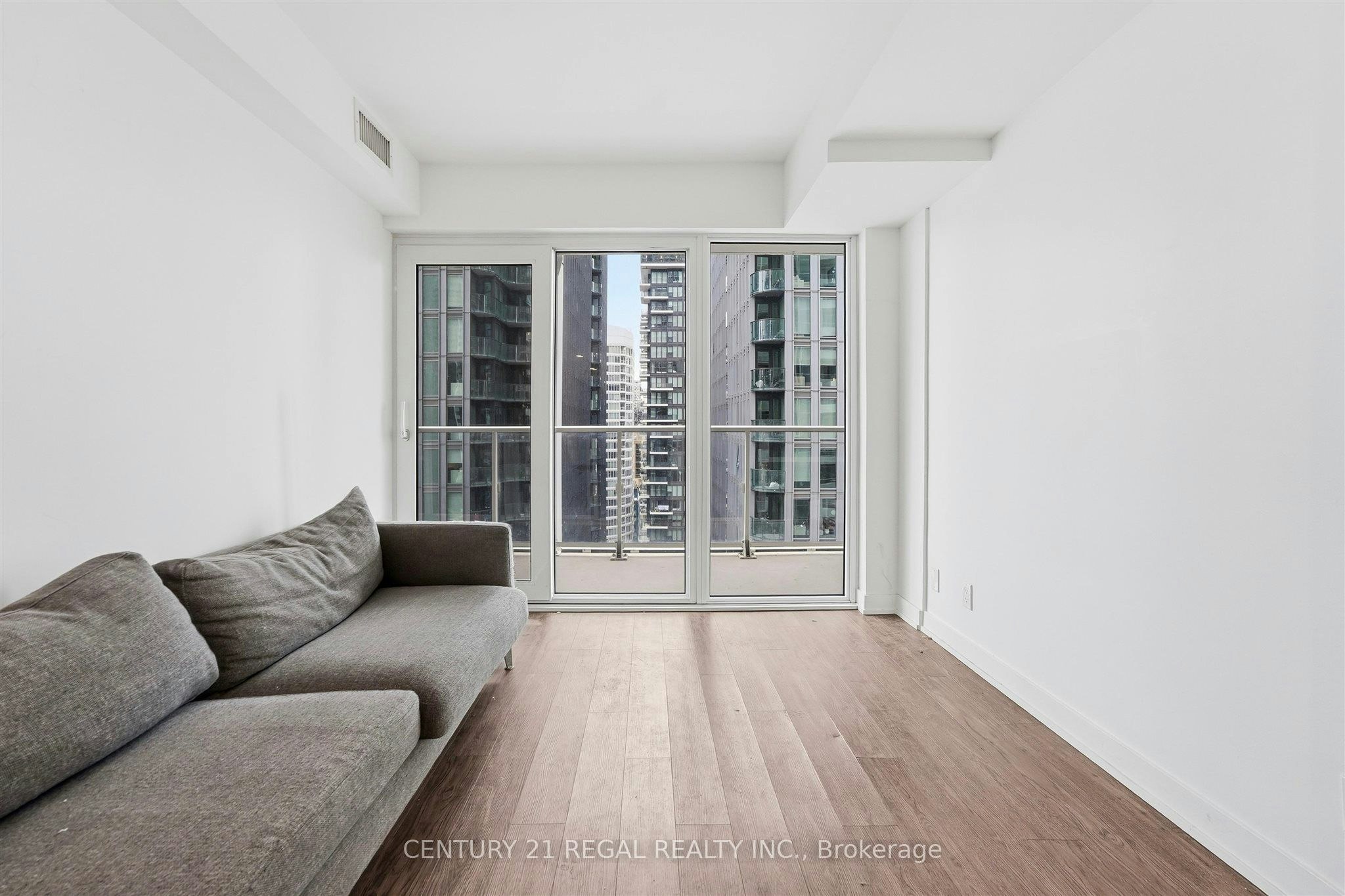 1915-88 Queen Street E, Toronto, ON, M5C 0B6 - 13