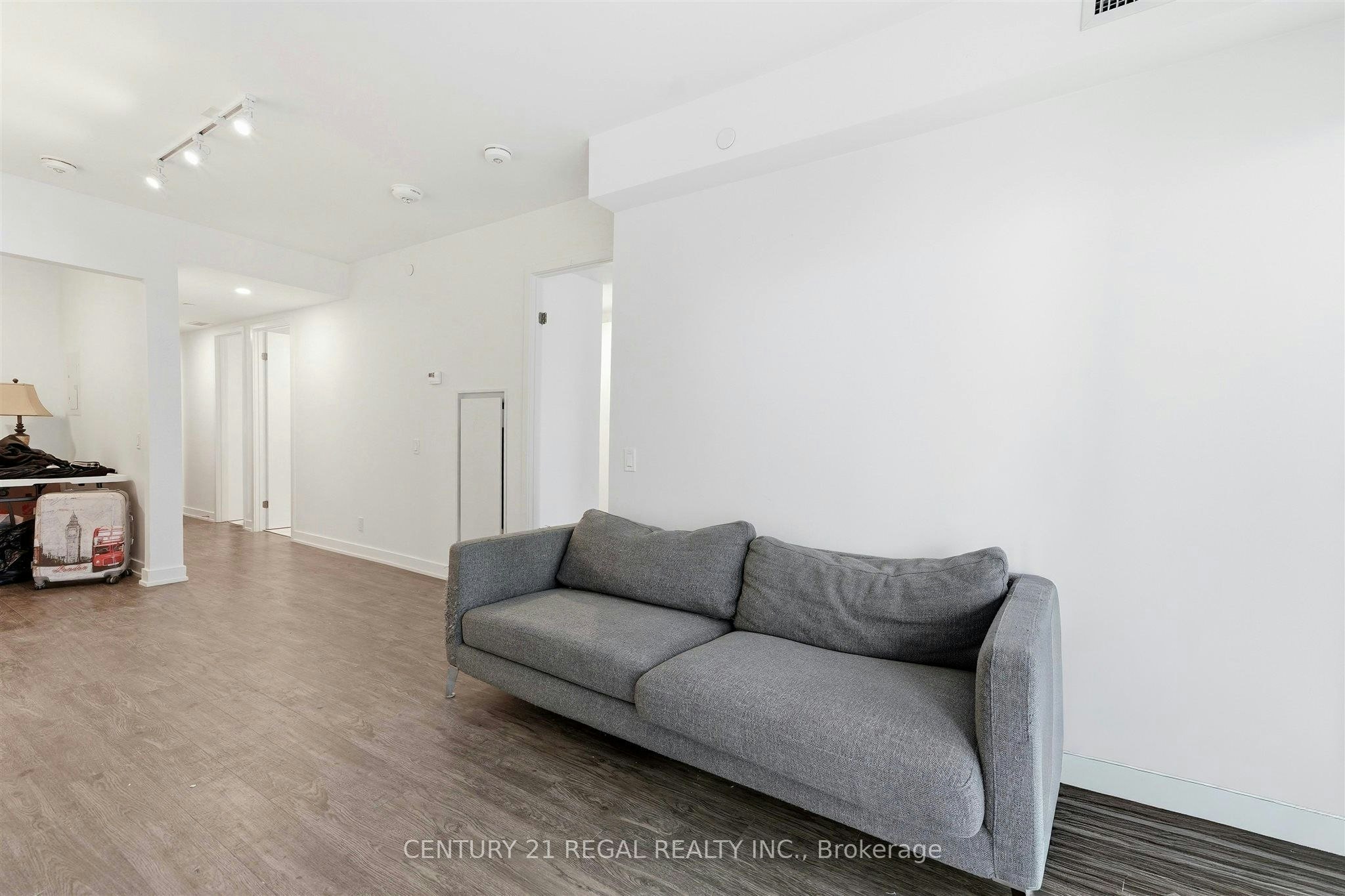 1915-88 Queen Street E, Toronto, ON, M5C 0B6 - 14