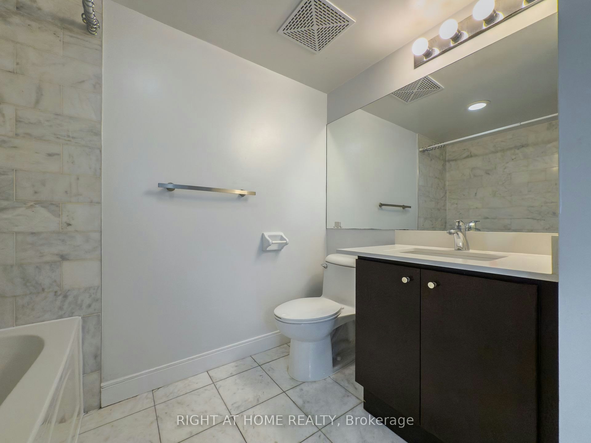806-1 Scott Street, Toronto, ON, M5E 1A1 - 20