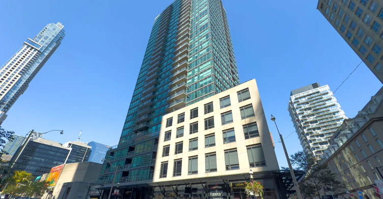 806-1 Scott Street, Toronto, ON, M5E 1A1