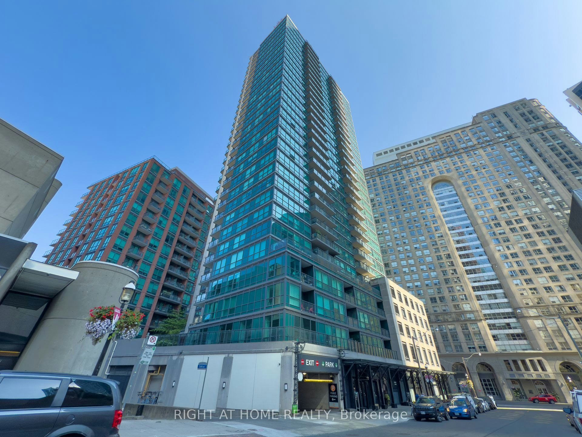 806-1 Scott Street, Toronto, ON, M5E 1A1 - 2