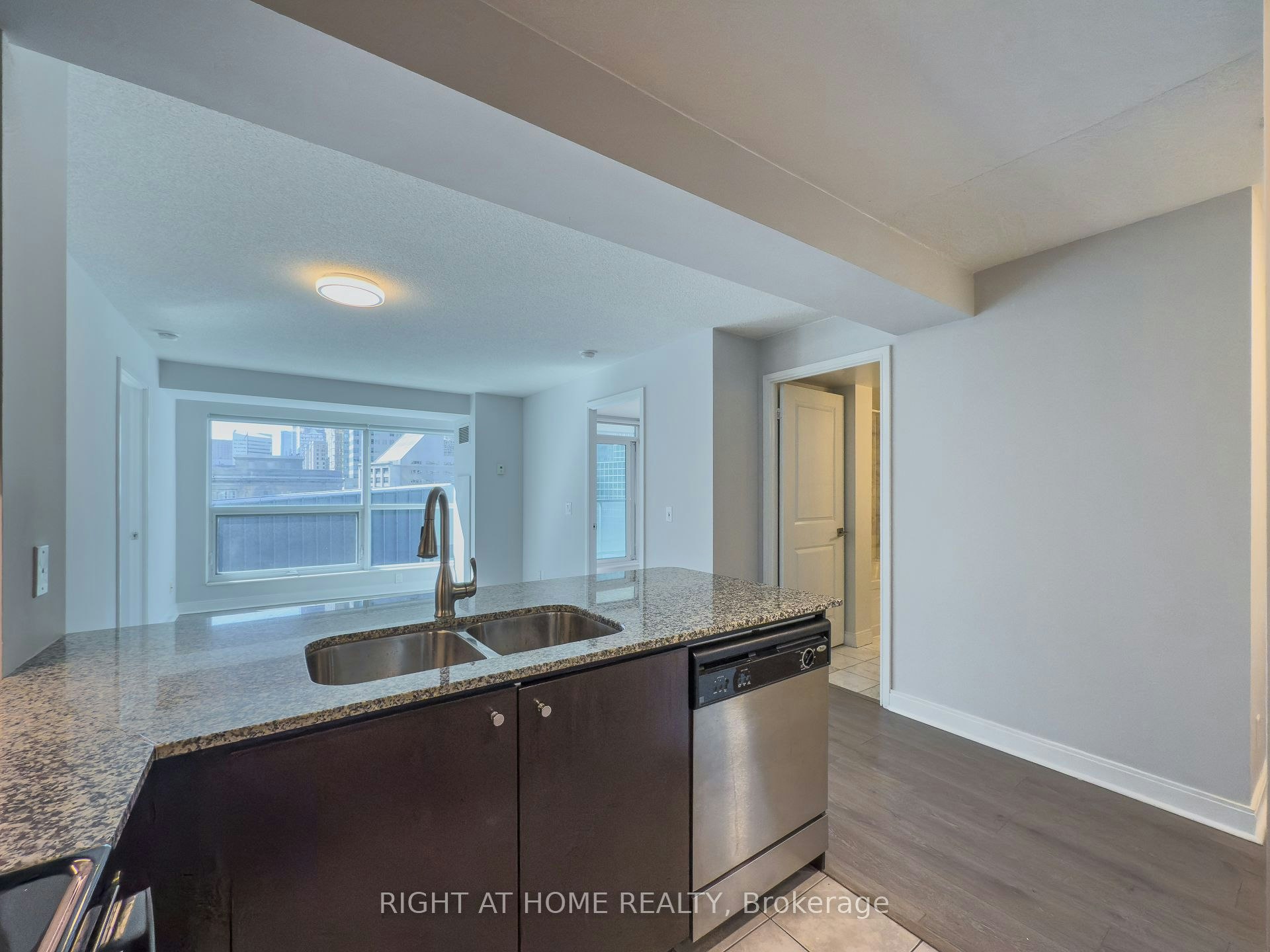 806-1 Scott Street, Toronto, ON, M5E 1A1 - 5