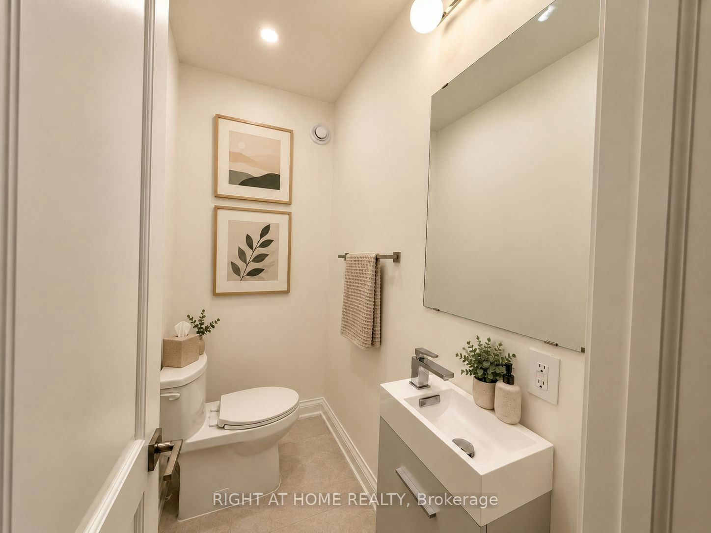 1-57 Hepbourne Street, Toronto, ON, M6H 1K4 - 5