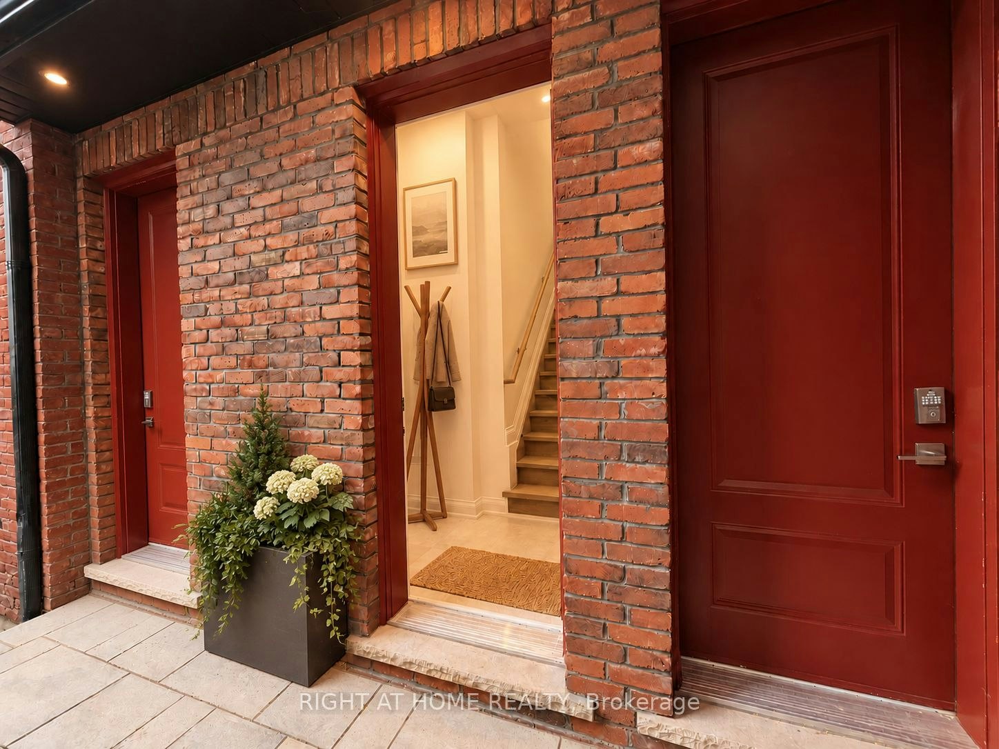 3-57 Hepbourne Street, Toronto, ON, M6H 1K4 - 4