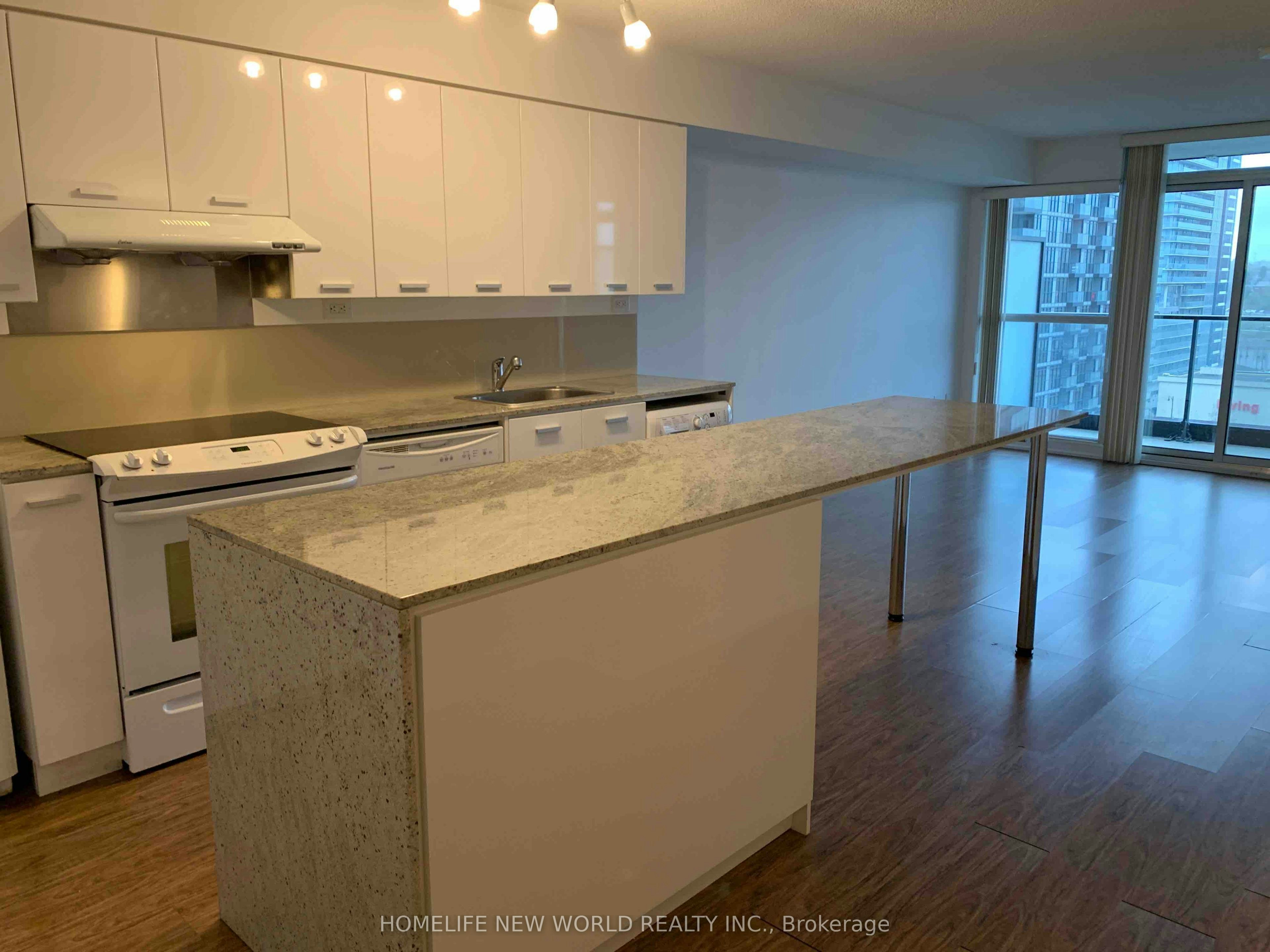 1207-33 Singer Court, Toronto, ON, M2K 0B4 - 5