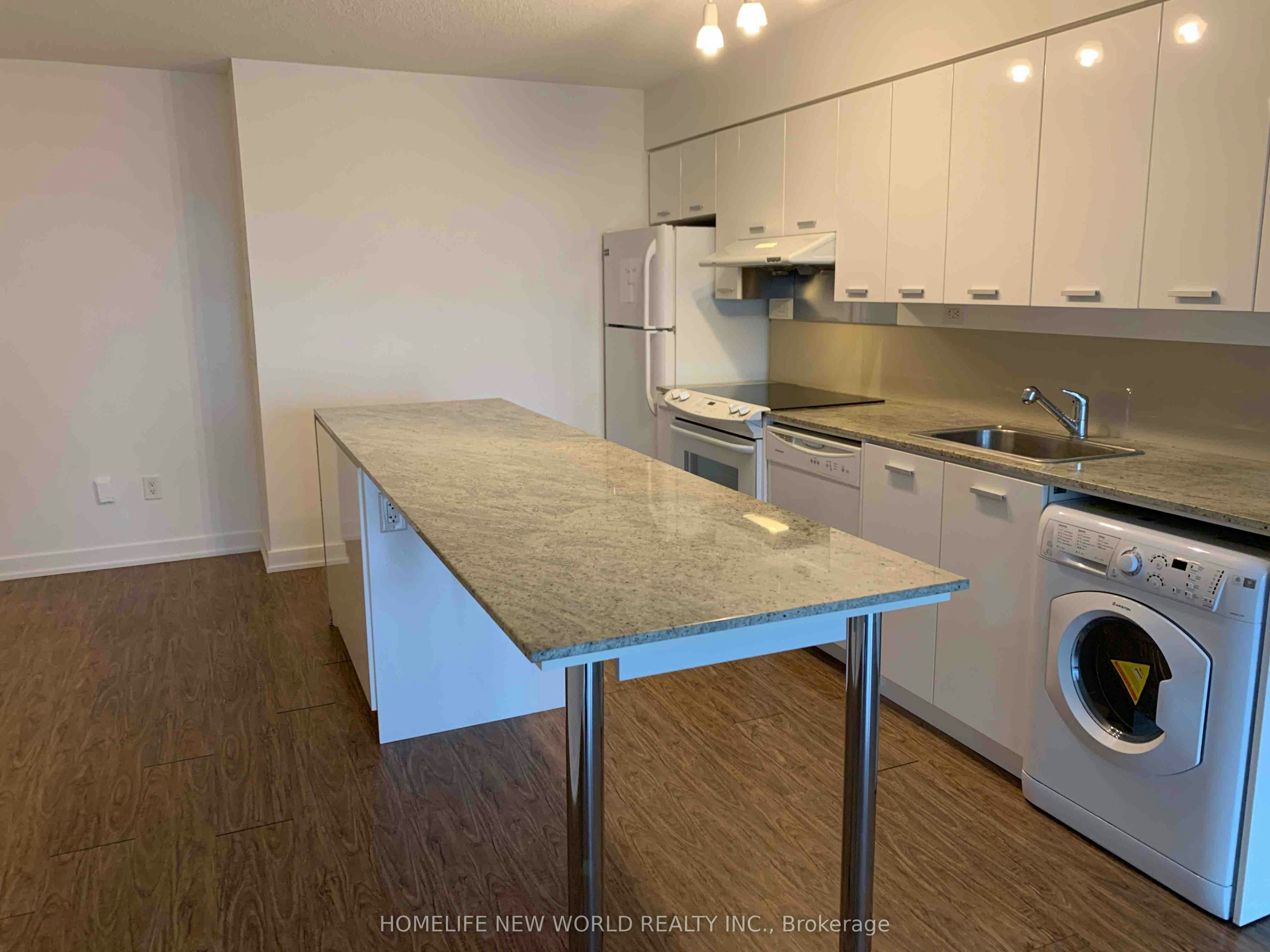 1207-33 Singer Court, Toronto, ON, M2K 0B4 - 20
