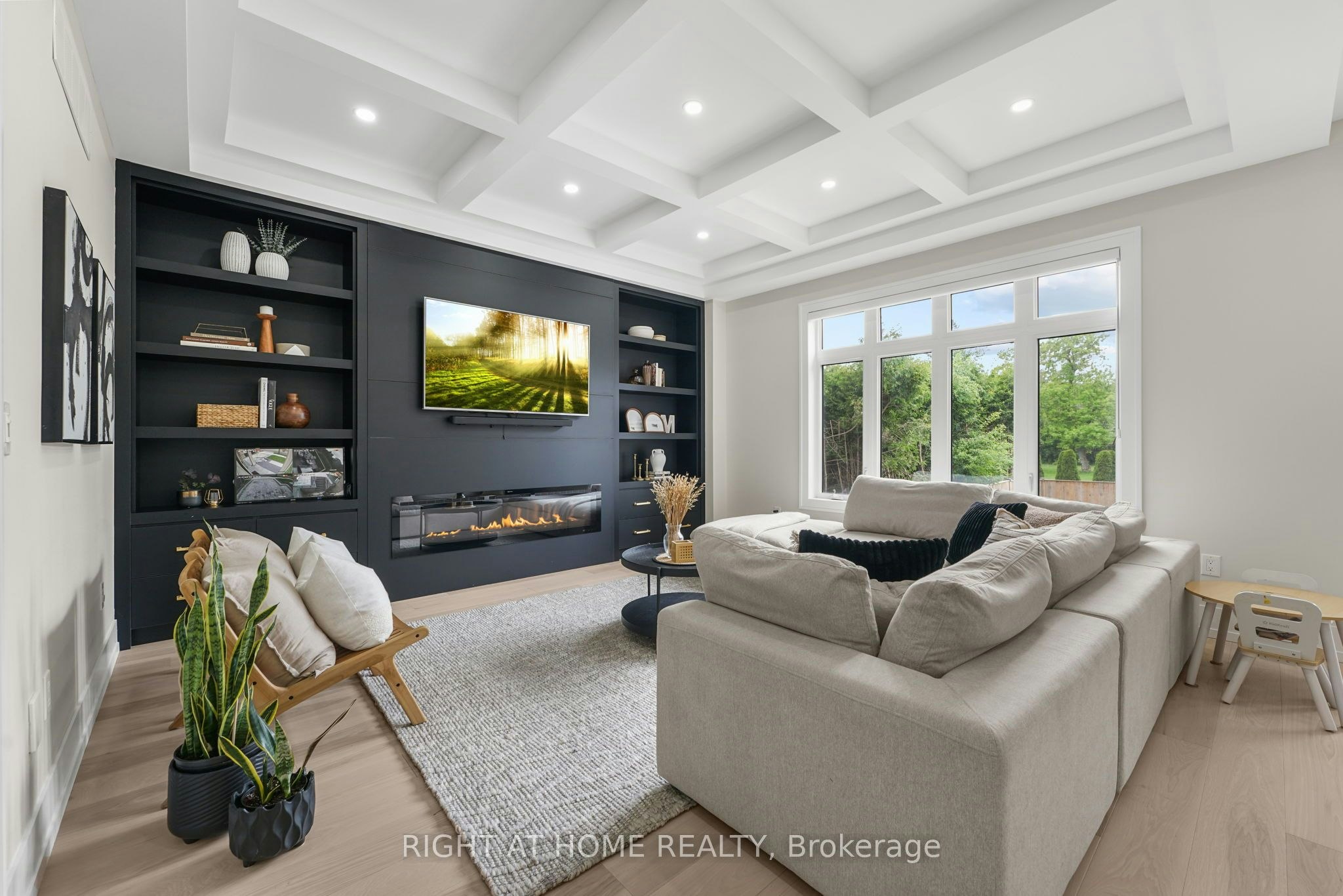 262 Senlac Road, Toronto, ON, M2R 1P8